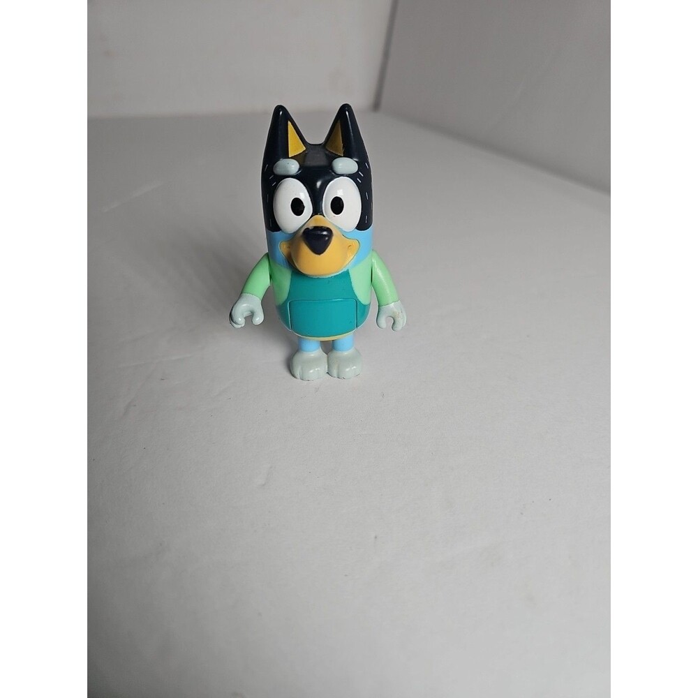 Bluey Figure Bandit Heeler Dad Replacement For Friends & Family Beach Set
